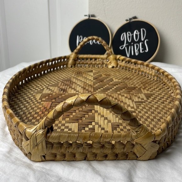 Vintage Woven Raffia Rattan Geo Holiday Handle Serving Home Decor 11 x 16 Tray - Picture 3 of 15